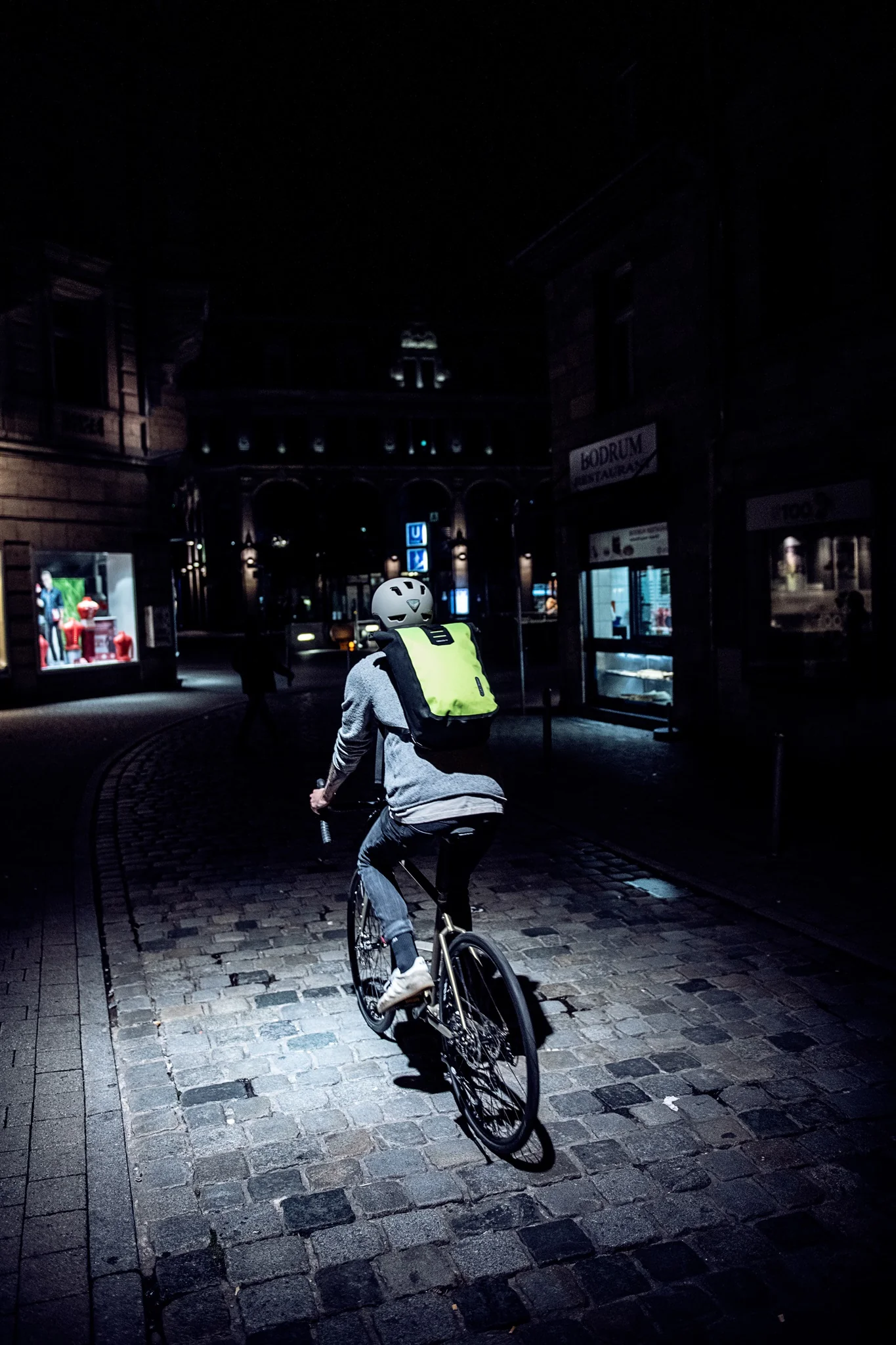 Velocity High-Vis - Image 15